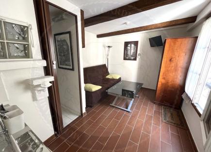 Studio pour 184 211 Euro à Paris, France