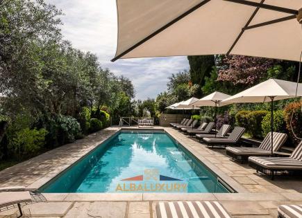 Villa in Camaiore, Italy (price on request)