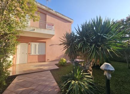 Villa para 118 000 euro en Scalea, Italia