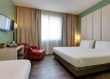 Hotel para 41 000 000 euro en Milán, Italia