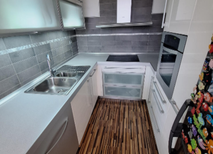 Piso para 324 000 euro en Liubliana, Eslovenia
