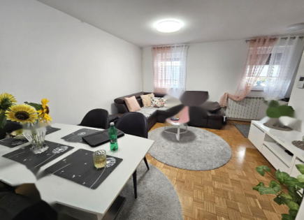 Casa para 534 000 euro en Koper, Eslovenia