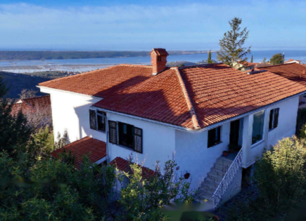 Casa per 795 000 euro a Isola, Slovenia