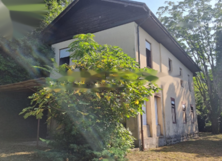Casa per 890 000 euro a Portorose, Slovenia