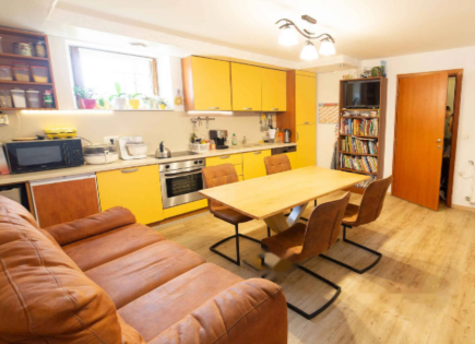 Haus für 580 000 euro in Koper, Slowenien