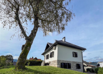 Casa per 1 200 000 euro a Bled, Slovenia