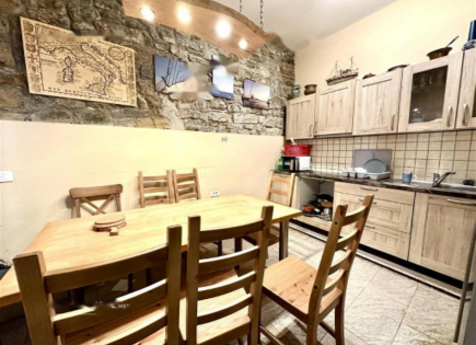 Casa per 529 000 euro a Pirano, Slovenia