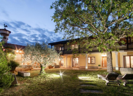 House for 840 000 euro in Komen, Slovenia