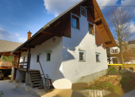 Maison pour 125 000 Euro à Žirovnica, Slovénie