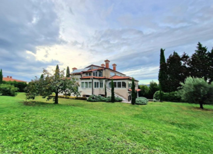 Casa per 1 690 000 euro a Portorose, Slovenia