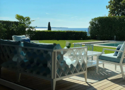 Casa per 1 250 000 euro a Portorose, Slovenia