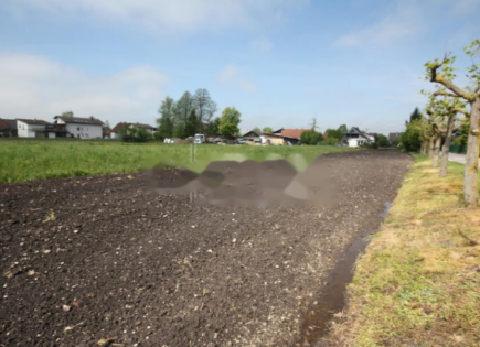 Terreno per 631 000 euro a Lubiana, Slovenia