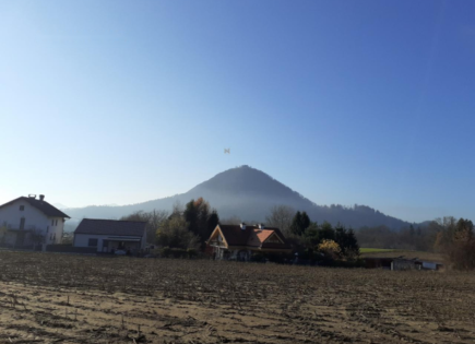Terreno per 867 880 euro a Lubiana, Slovenia