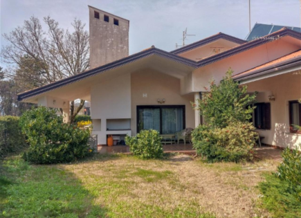 Haus für 630 000 euro in Sežana, Slowenien