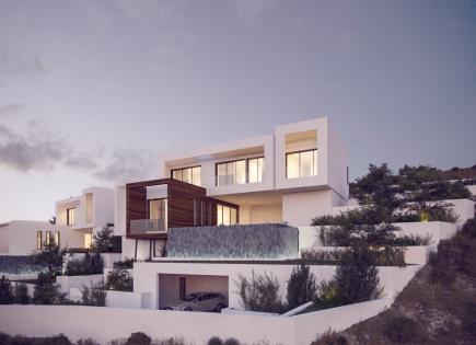 Casa per 1 600 000 euro a Tsada, Cipro