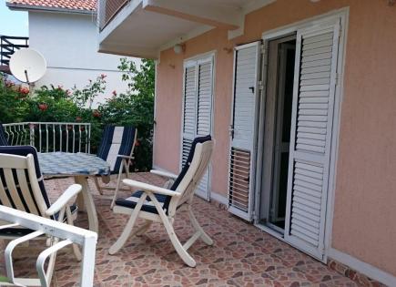 Maison pour 195 000 Euro à Utjeha, Monténégro