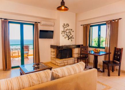 Hotel for 3 200 000 euro in Peloponnese, Greece