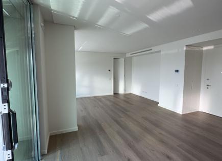 Appartamento per 2 100 euro al mese a Lisbona, Portogallo