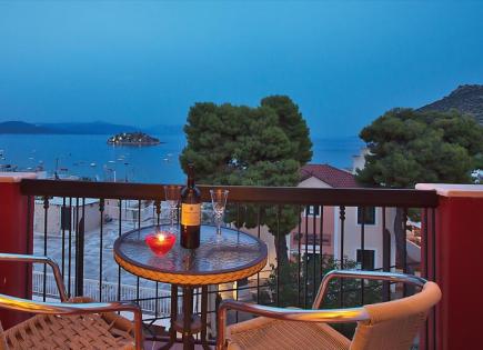 Hotel for 3 800 000 euro in Navplion, Greece