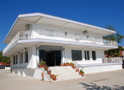 Hotel for 1 800 000 euro in Litochoro, Greece