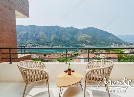 Apartment für 220 000 euro in Dobrota, Montenegro
