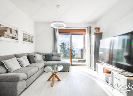 Appartamenti per 300 000 euro a Tivat, Montenegro