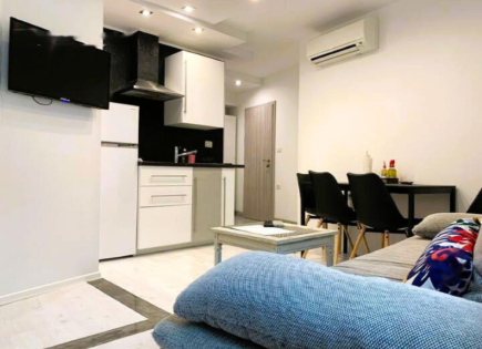 Wohnung für 350 000 euro in Koper, Slowenien