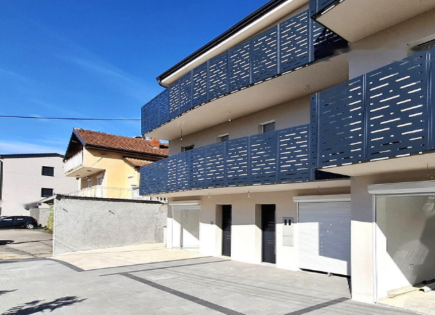 Appartement pour 487 000 Euro à Koper, Slovénie