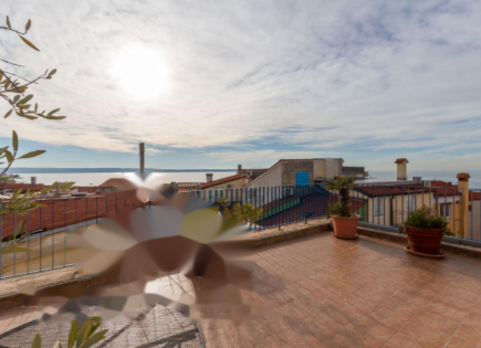 Wohnung für 470 000 euro in Piran, Slowenien