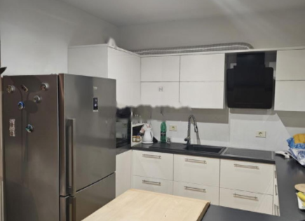 Flat for 535 000 euro in Koper, Slovenia