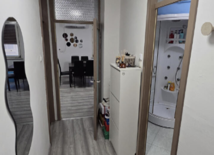 Appartement pour 370 000 Euro à Koper, Slovénie