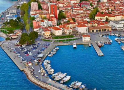 Appartement pour 277 000 Euro à Koper, Slovénie