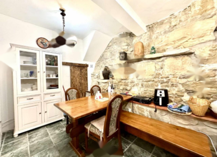 Piso para 312 000 euro en Piran, Eslovenia