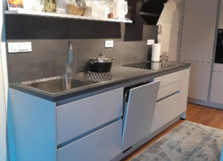 Wohnung für 280 000 euro in Ljubljana, Slowenien