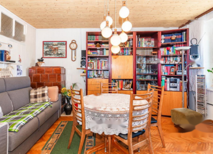 Appartamento per 310 000 euro a Capodistria, Slovenia