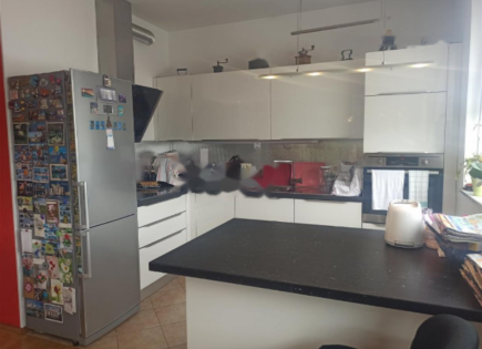 Piso para 529 000 euro en Koper, Eslovenia