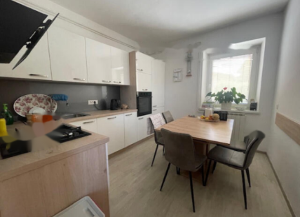 Appartement pour 260 000 Euro à Sežana, Slovénie