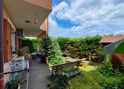 Flat for 530 000 euro in Koper, Slovenia