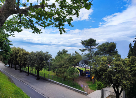 Flat for 147 000 euro in Koper, Slovenia