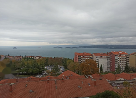 Piso para 320 000 euro en Koper, Eslovenia