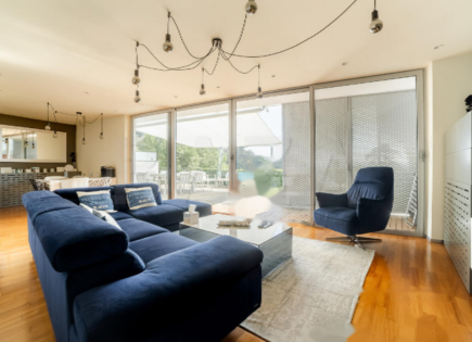 Wohnung für 690 000 euro in Portorož, Slowenien
