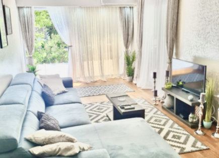 Flat for 230 000 euro in Montenegro