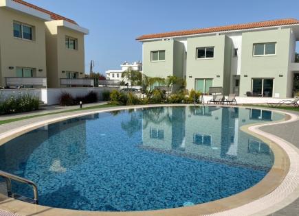 Townhouse per 300 000 euro a Limassol, Cipro