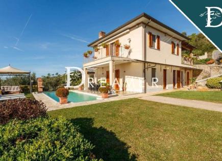 Villa para 4 000 000 euro en Pietrasanta, Italia