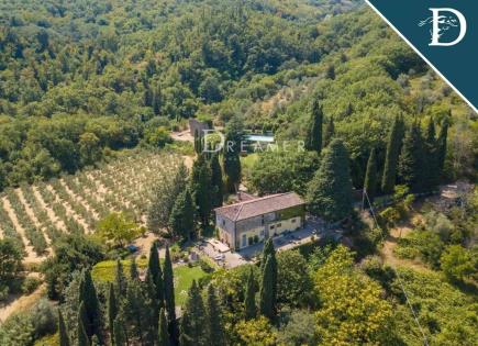 Casa per 1 300 000 euro a Pontassieve, Italia