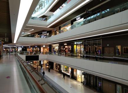 Gewerbeimmobilien für 65 765 130 euro in Istanbul, Türkei