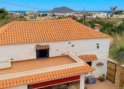 House for 450 000 euro on Tenerife, Spain