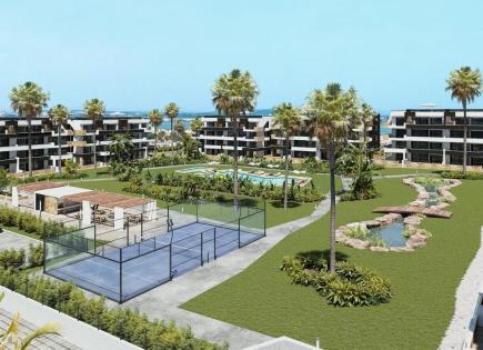 Appartamenti per 289 000 euro a Torrevieja, Spagna
