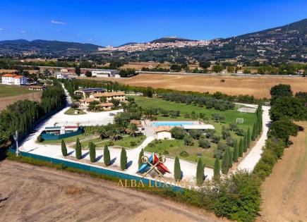 Villa pour 4 500 000 Euro à Assise, Italie