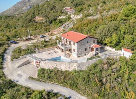 Villa per 945 000 euro a Rezevici, Montenegro